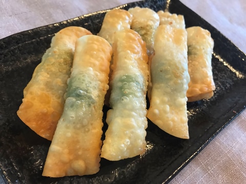 餃子の皮をアレンジ!鶏しそパリパリ餃子